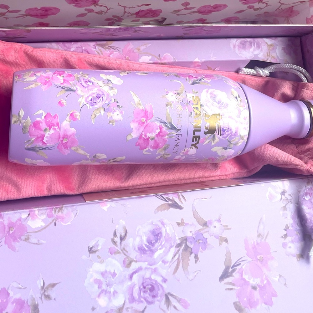 Love shack fancy stanley bottle